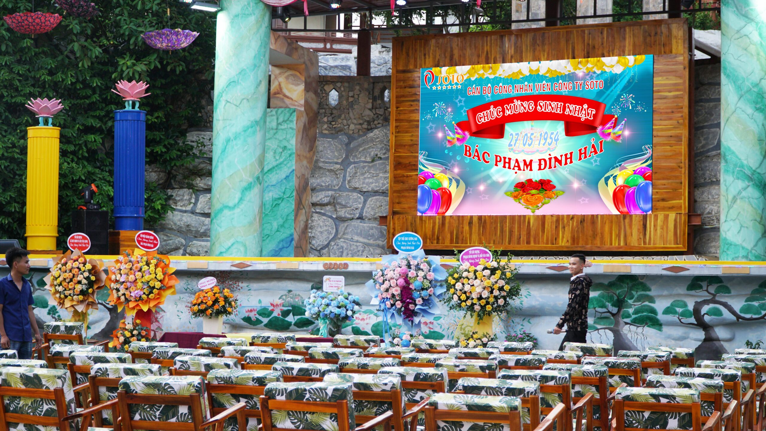 Cán bộ công nhân viên SoTo tổ chức “Chúc Mừng Sinh Nhật Bác Hải” và sự kiện SoTo Biển Tiên Trang tròn 20 năm xây dựng và phát triển